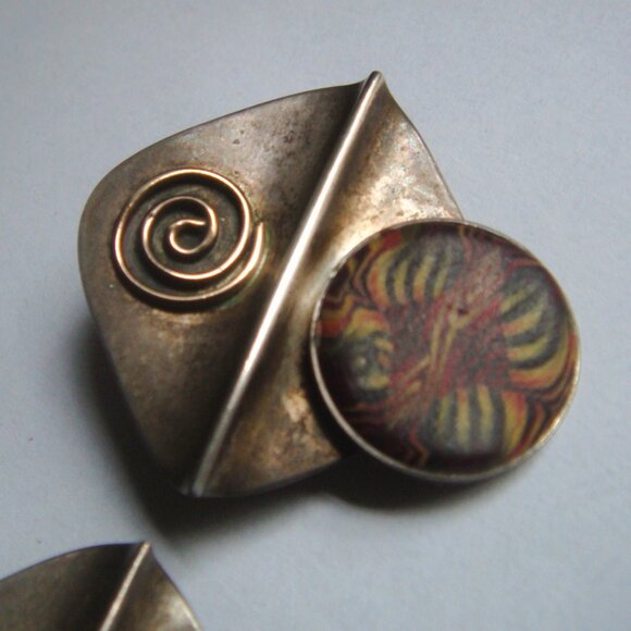 90s Vintage Artisan Sterling Silver Earrings - Picture 3 of 7